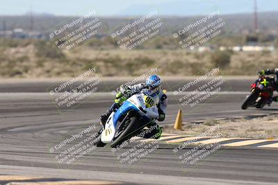 media/Jan-15-2026-Racers Edge (Thu) [[dfebeb70ab]]/3-B Group/Session 2 (Turn 11)/